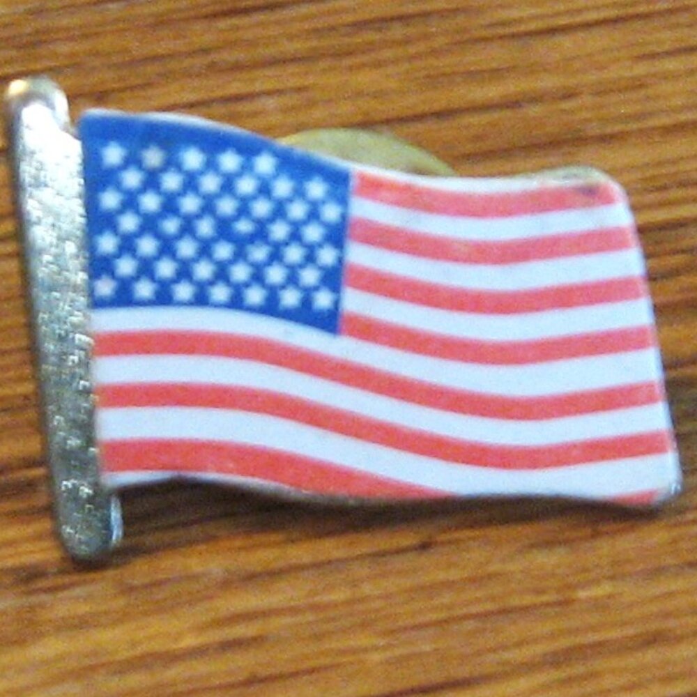 American Flag lapel pin